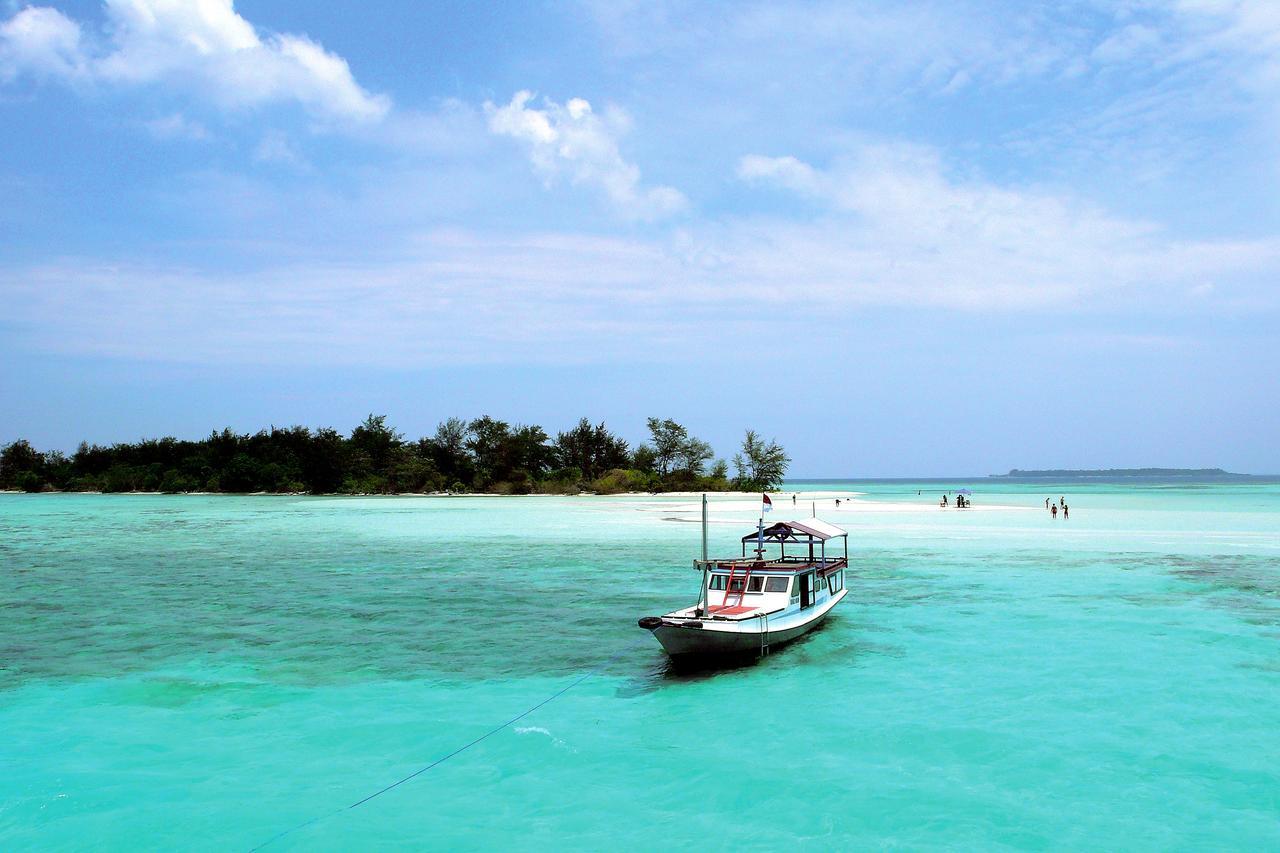 Kura Kura Resort Îles Îles Karimunjawa Extérieur photo