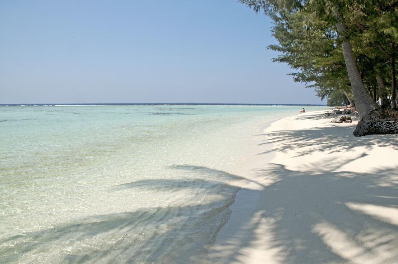 Kura Kura Resort Îles Îles Karimunjawa Extérieur photo